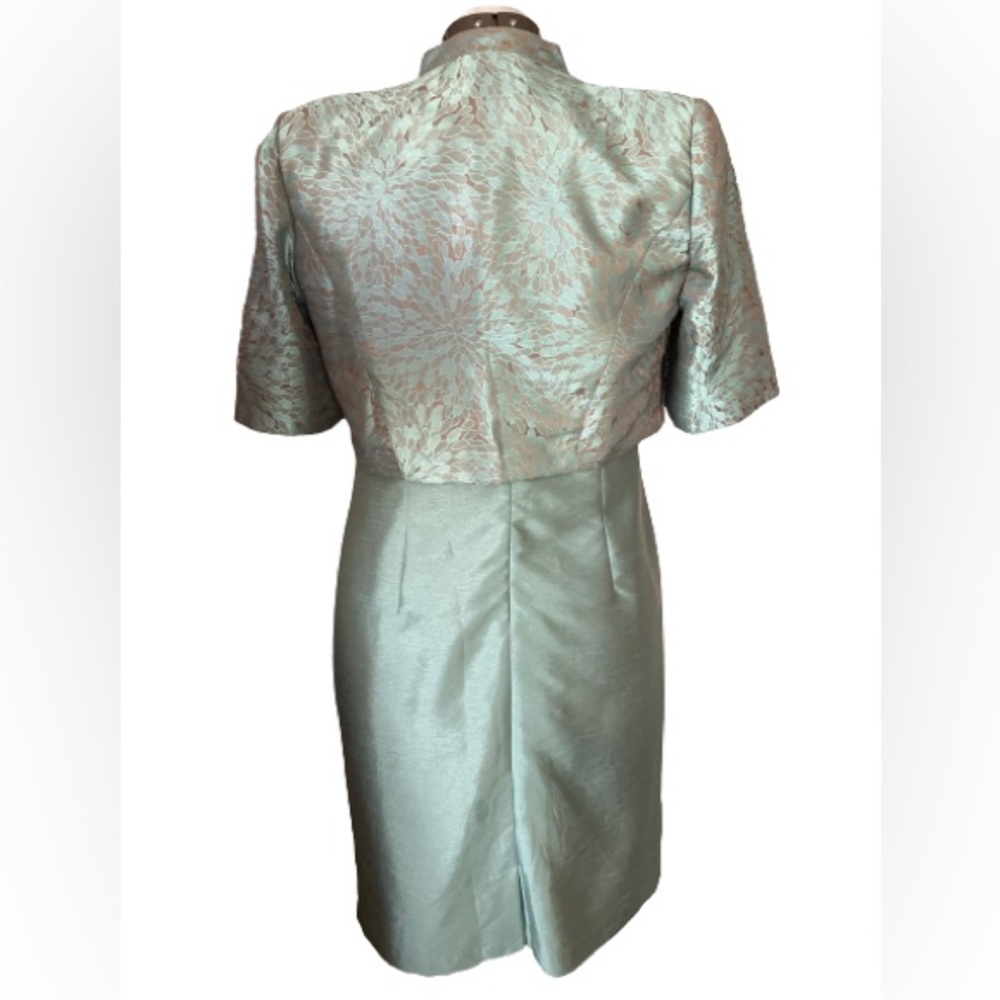 R&M Richards 2 piece beaded dress set, sz 8 - Picture 2 of 9